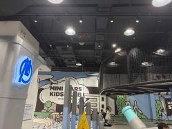 -MINI MARS 脚下的城市乐园·餐饮·派对(静安江宁店)