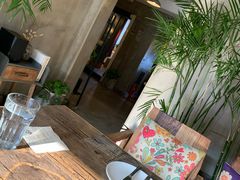 -HIGH FIVE哈福手工汉堡(桂林路店)