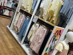 -优衣库(北京首开福茂宋家庄购物中心店)