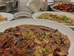 -侬佳蒸菜馆(听潮店)