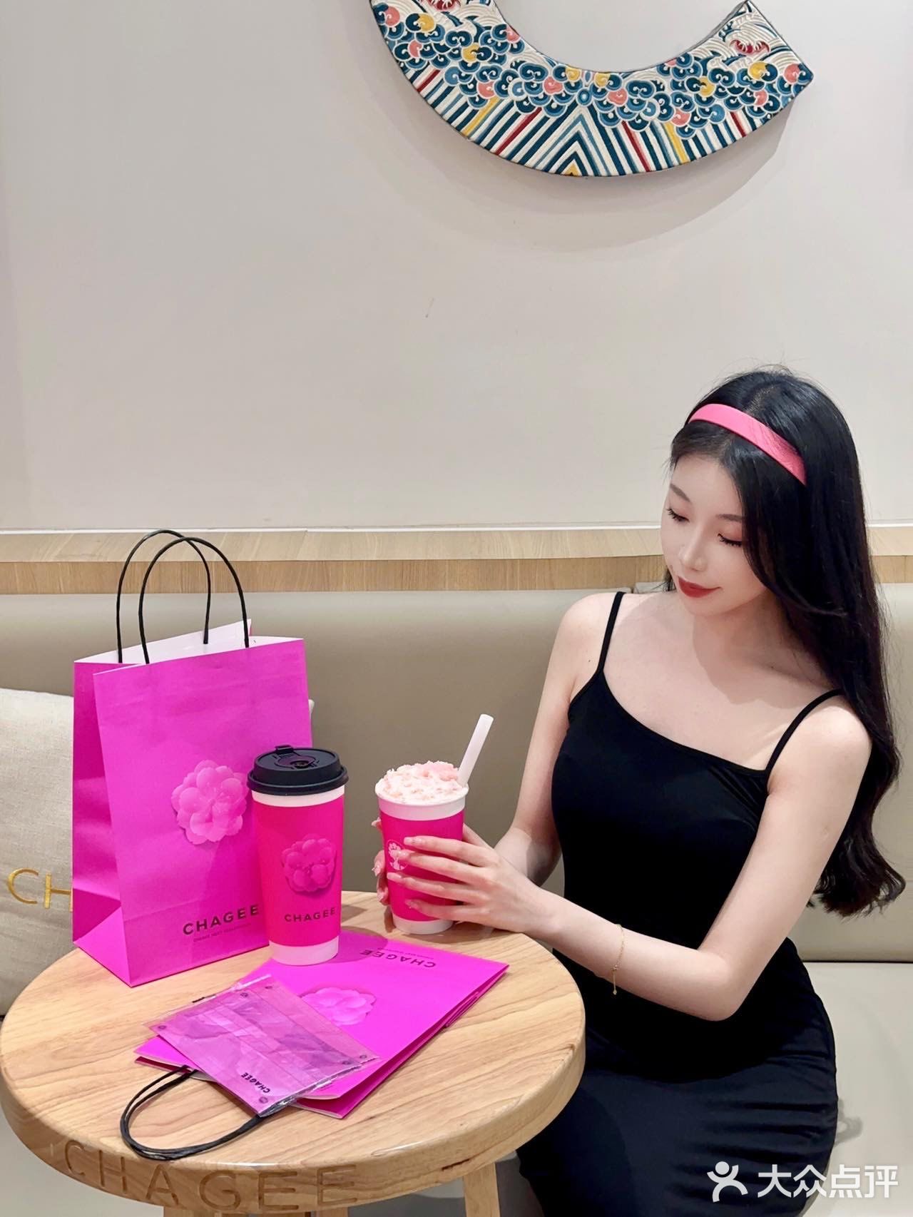 霸王茶姬小粉杯🌸pyq最新时尚单品！！！