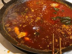 -岗上渣渣老火锅(两路口店)