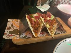 -Famous肥猫墨西哥音乐餐吧(五棵松华熙LIVE店)