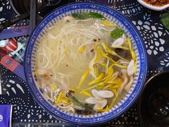 过桥米线-桥香园云南过桥米线(金马碧鸡店)
