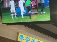 -马路牙子烧烤音乐酒馆(望京店)