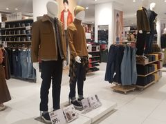 -优衣库(南京建邺万达广场店)