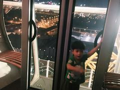 -影汇之星8字形摩天轮