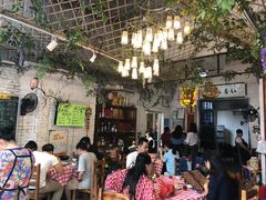 大堂-龙桥私厨·姜花菊花过桥鱼·顺德菜(容桂店)