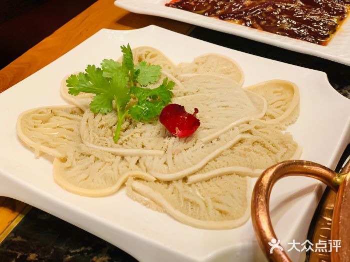 老码头火锅(骡马市店)精品草原肚图片