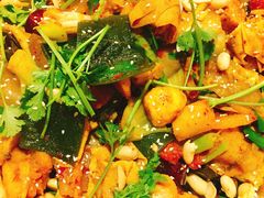 -拿渡麻辣香锅(世茂广场·工三店)