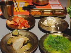 -轻烧烤肉(光谷步行街店)