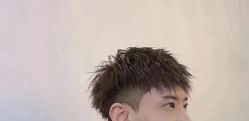 -Kraemer Paris  苏豪路易士·嘉玛发廊