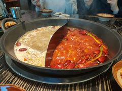 -冯校长老火锅(中联广场店)