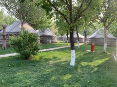 -九十九顶毡房(阜石路店)