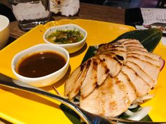 嫩烤松阪猪-瓦城泰国料理(芮欧百货店)