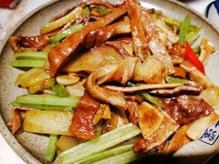 -兰溪小馆(首经贸店)