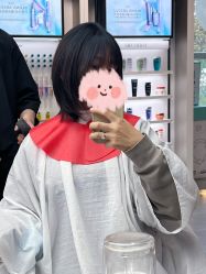 -变画·发型STUDIO