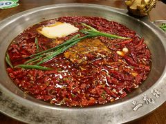 -黄潇洒老火锅(九眼桥宏济巷店)