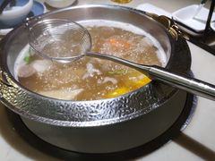 -左庭右院鲜牛肉火锅(浦江欢乐颂店)