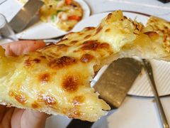 金枕榴莲多多比萨-必胜客(大宁路店)