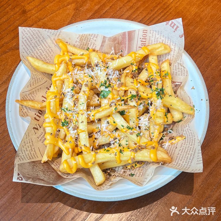 在CBD中心玻璃房的Bistro～太Chill了