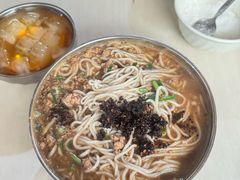 -正宗杨记普洱酸醋米线(总店)