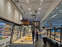 面包甜点陈列柜-拉那巴米 蛋糕定制(世纪东方广场店)