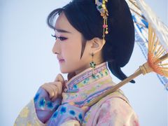 -九月鹰飞汉服摄影工作室