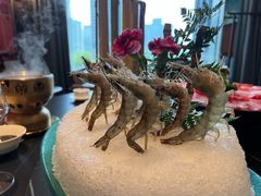 -鼎泰亨·海鲜牛肉餐厅(滨江店)