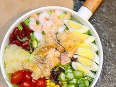 缤纷鸡排烤伯沙拉-将太无二·北美传奇寿司(瑞士公寓店)