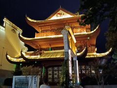 -巴陵广场