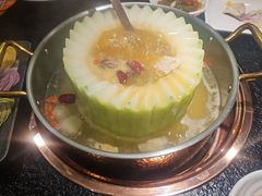 -得意咚瓜·顺德鱼生·冬瓜火锅(深圳首店)