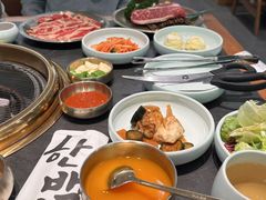 -韩白山·朝鲜族烤牛肉·酱蟹(长宁龙之梦店)