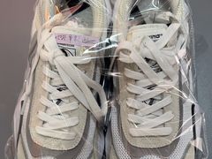 -京伟修鞋洗鞋奢侈品皮具护理店