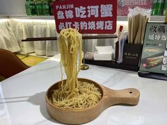 -嗨辣小聚·盘锦河蟹·海鲜烧烤龙虾(盘锦十年好店)