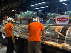 -中百仓储超市有限公司(越秀星汇维港店)