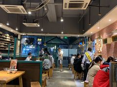 大堂-木屋烧烤(岗顶二店)