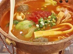 -成都你六姐·牛肉冒菜(信泰中心商场店)