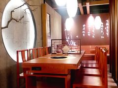 -呷哺呷哺(普陀乐购真北店)
