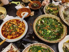 -醉八仙热酒馆(渝中店)