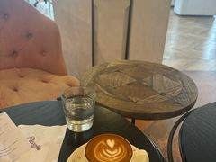 -Me Coffee下午茶艺术空间