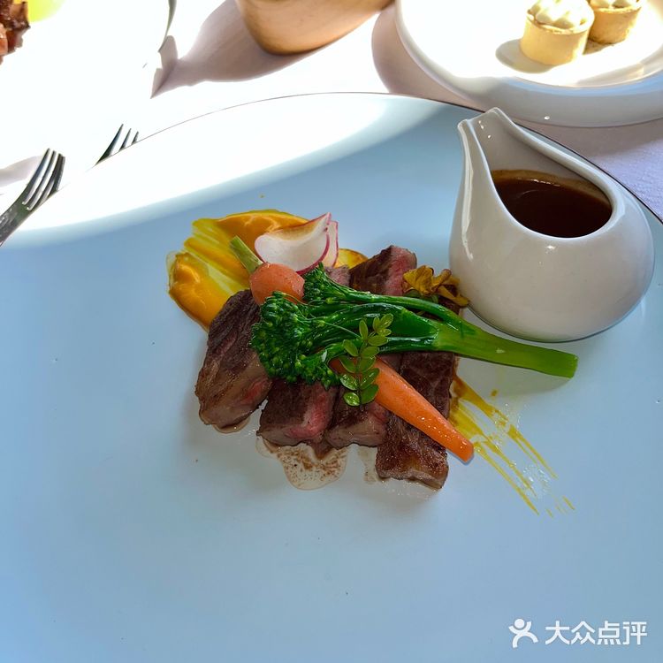 橘子洲里氛围感十足的法式餐厅