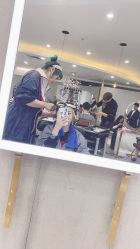 点击看大图 -八佰伴8008星级形象店