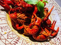 特色十三香小龙虾-有位虾匠·手工土菜小馆(市北店)