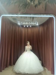 -派丽莫Pellimo原创设计婚纱品牌