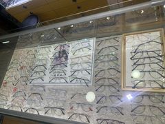 -广州宝岛眼镜武汉和光眼镜市场西区店