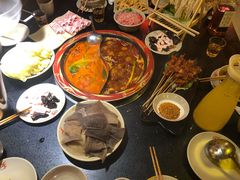 -在蜀里·一米肥牛老火锅(黄埔店)