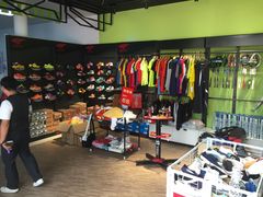 -佰德观岚记羽毛球馆