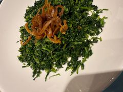 -侬佳蒸菜馆(听潮店)