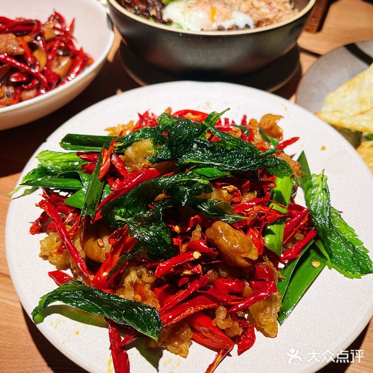 深圳首店|山野板扎·云贵川bistro来啦~